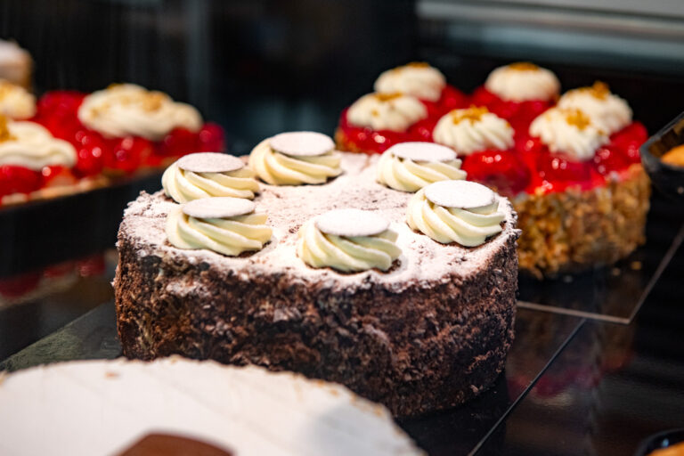 Torten & Desserts